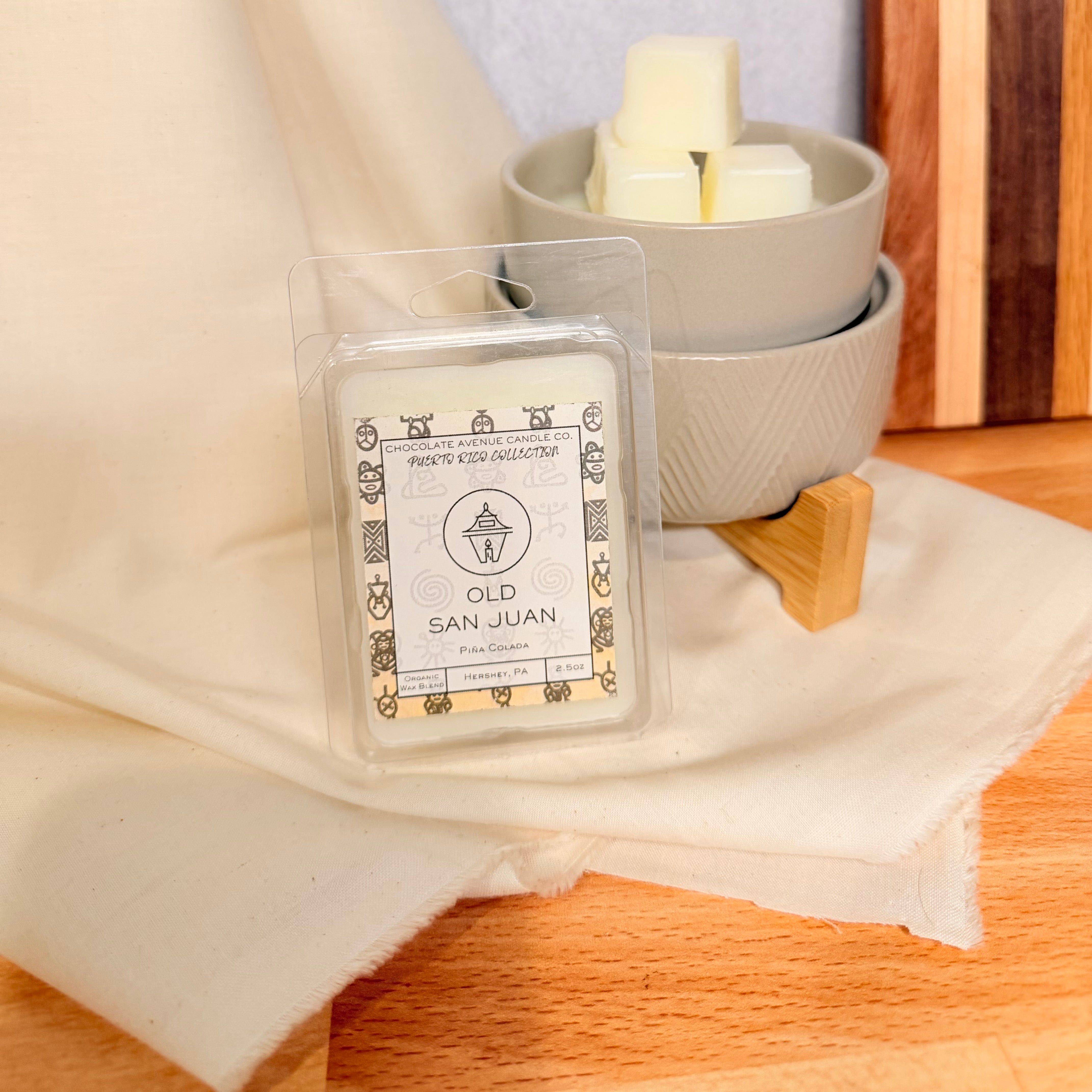 Old San Juan wax melt with pineapple and coconut piña colada notes.