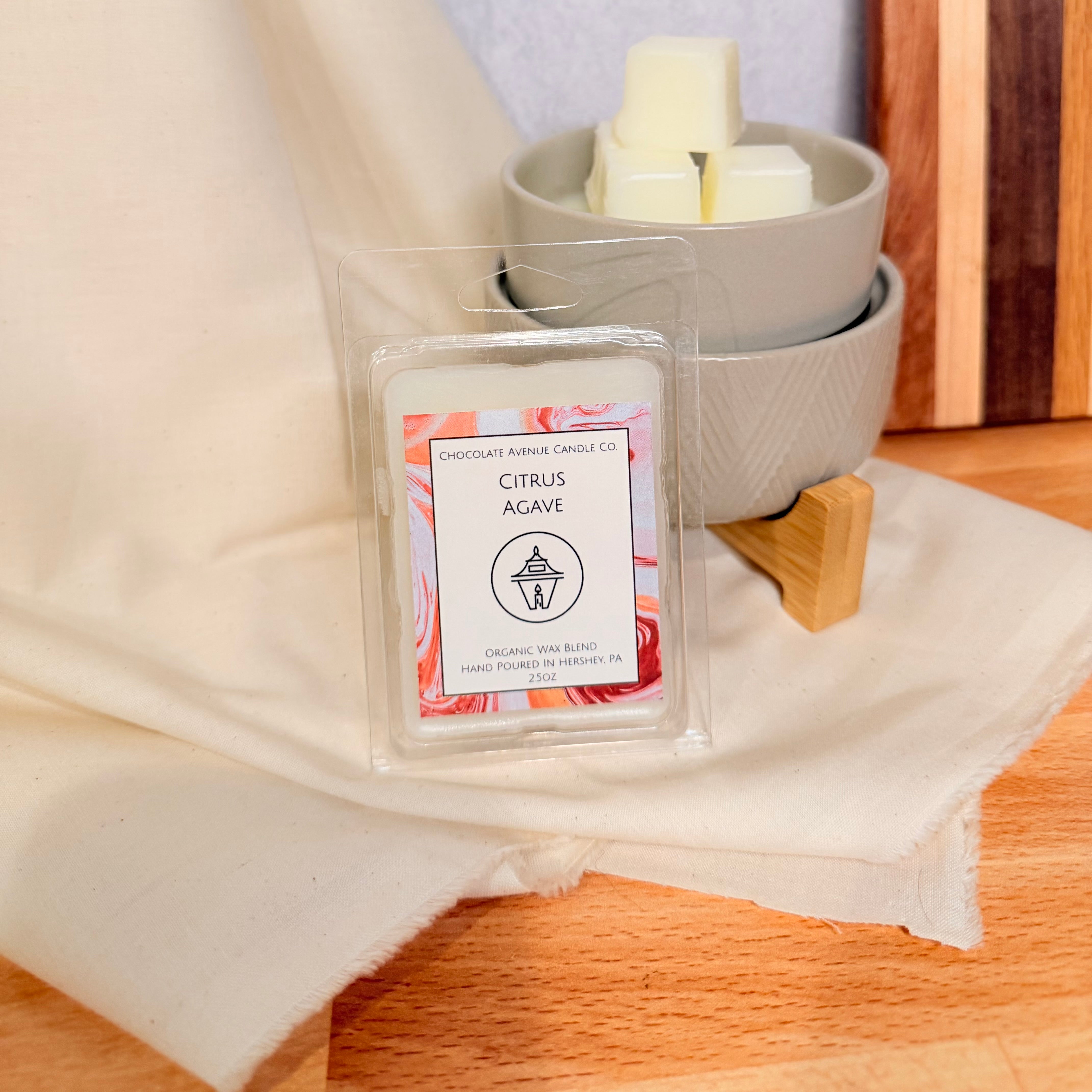 Citrus Agave wax melt with lemon, orange, grapefruit, and agave notes.