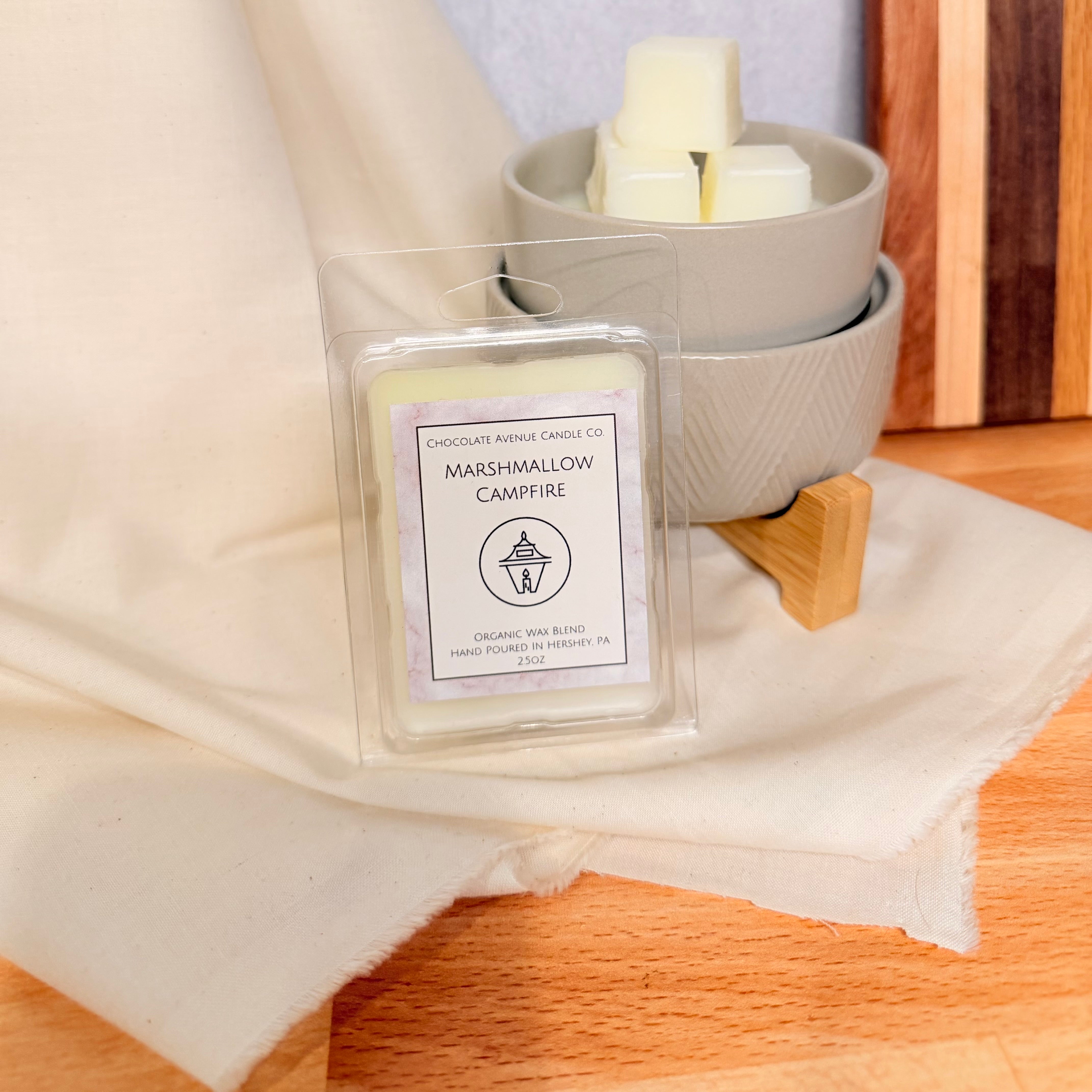 Marshmallow Campfire wax melt with roasted marshmallow, vanilla, and soft smoky notes.