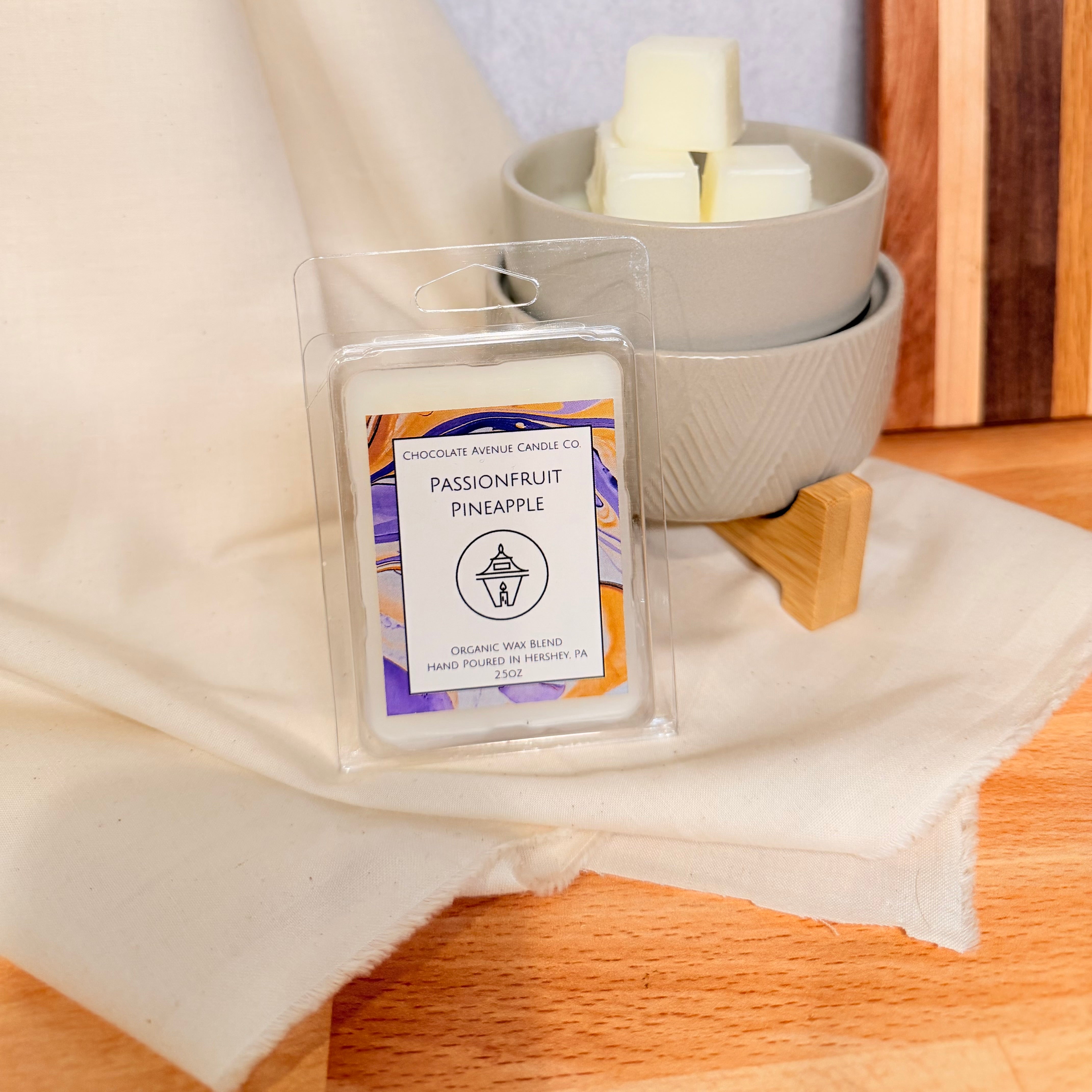 Passionfruit Pineapple wax melt with juicy pineapple and sweet passionfruit notes.